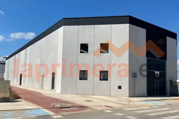 Industrial building to rent in Carrer Coeters 52, imagen 4