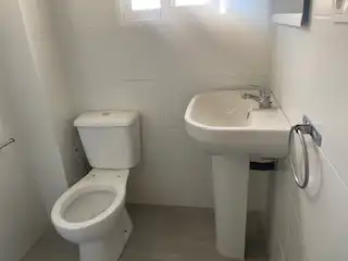 Baño de Piso en venta en Llevant