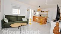 Sala d'estar de Casa o xalet en venda en Oliva amb Aire condicionat, Calefacció i Jardí privat