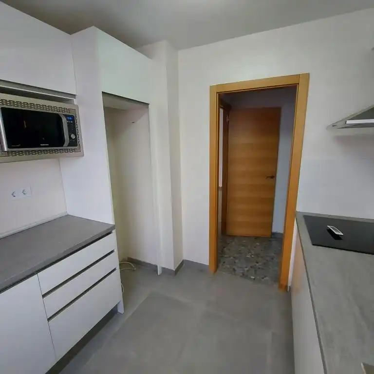 Flat for sale in Arenal - La Pólvora