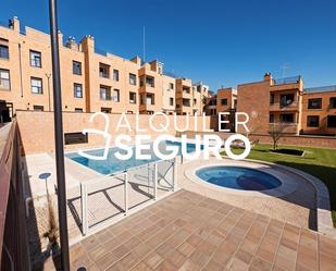 Exterior view of Flat to rent in Arroyomolinos (Madrid)  with Heating, Storage room and Swimming Pool