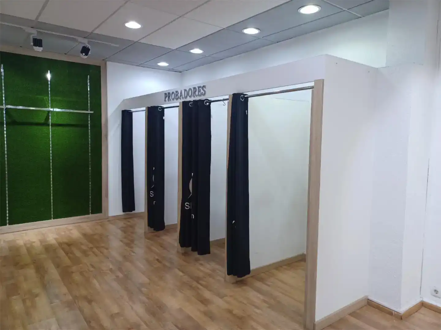 Commercial properties for rent in Avenida Comuneros de Castilla, 22, Centro
