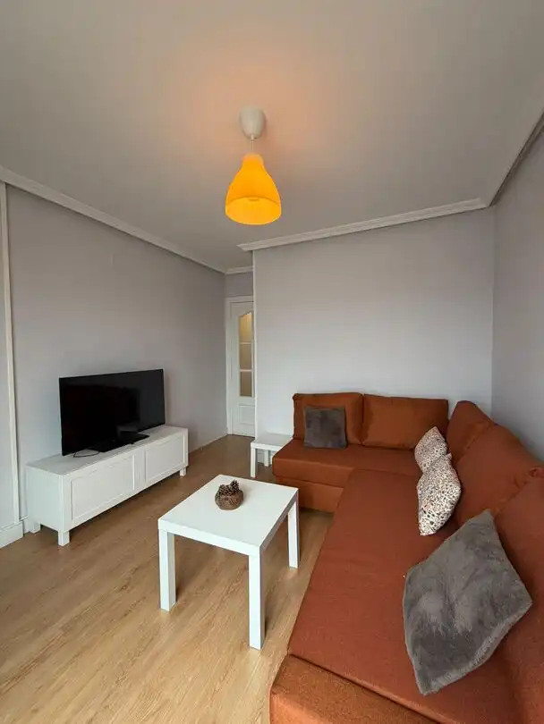 Wohnzimmer von Wohnung zur Miete in Gijón  mit Heizung und Terrasse
