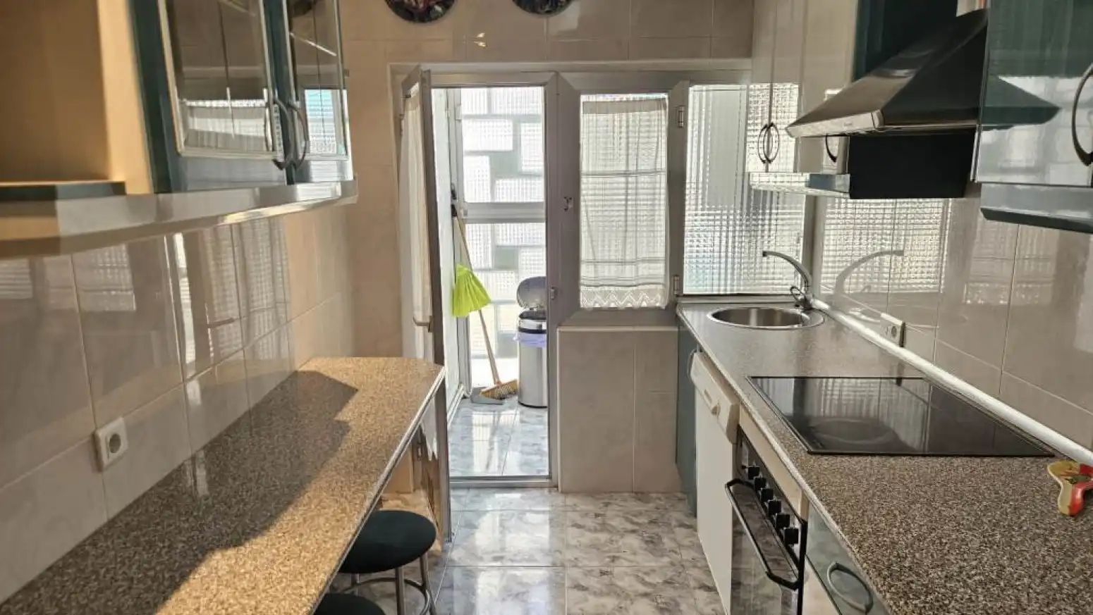 Cocina de Piso en venta en Salamanca con Calefacción, Terraza y Balcón