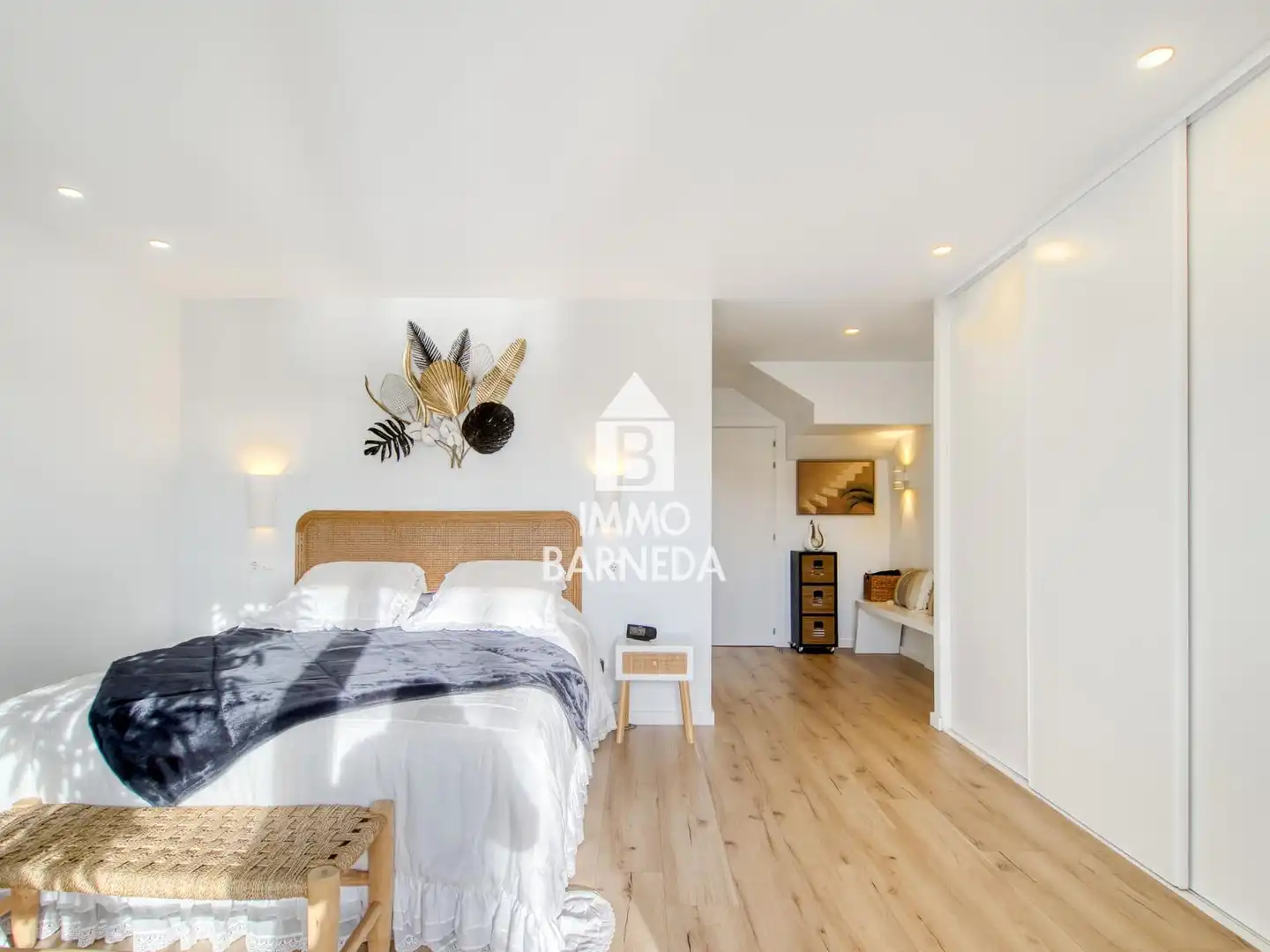 Schlafzimmer von Wohnung zum Verkauf in Empuriabrava mit Klimaanlage, Heizung und Terrasse