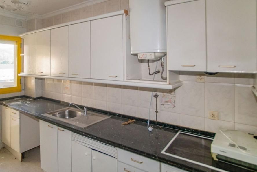 Kitchen of Apartment for sale in La Robla   with Heating