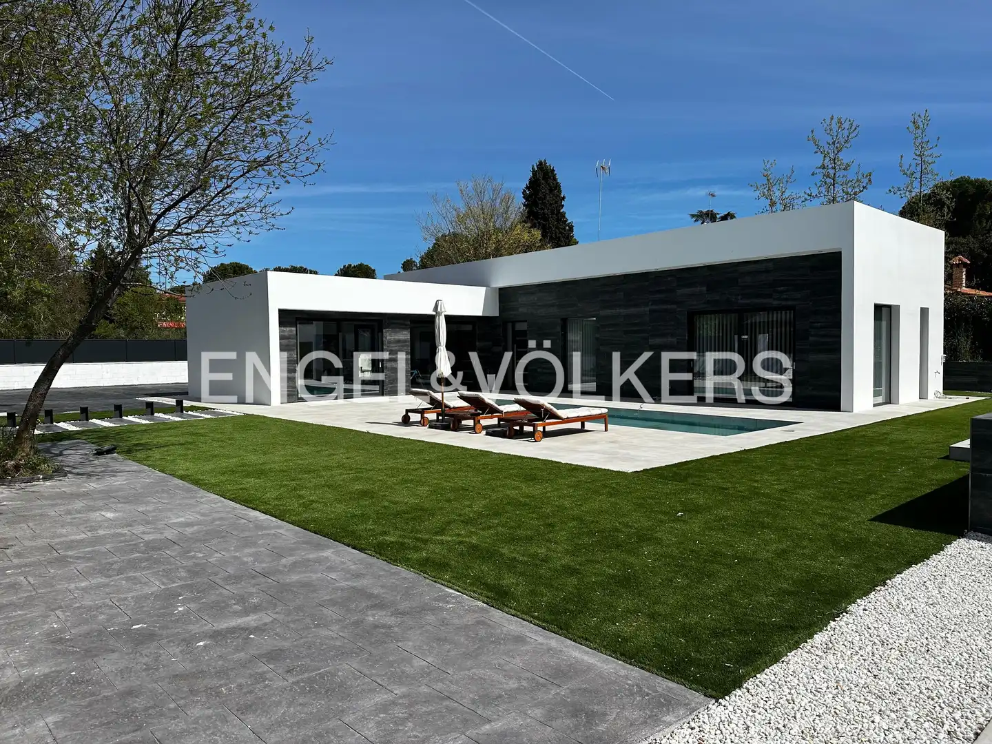 Terrace of Houses for rent in Valdemorillo  with Air Conditioner, Heating and Private garden