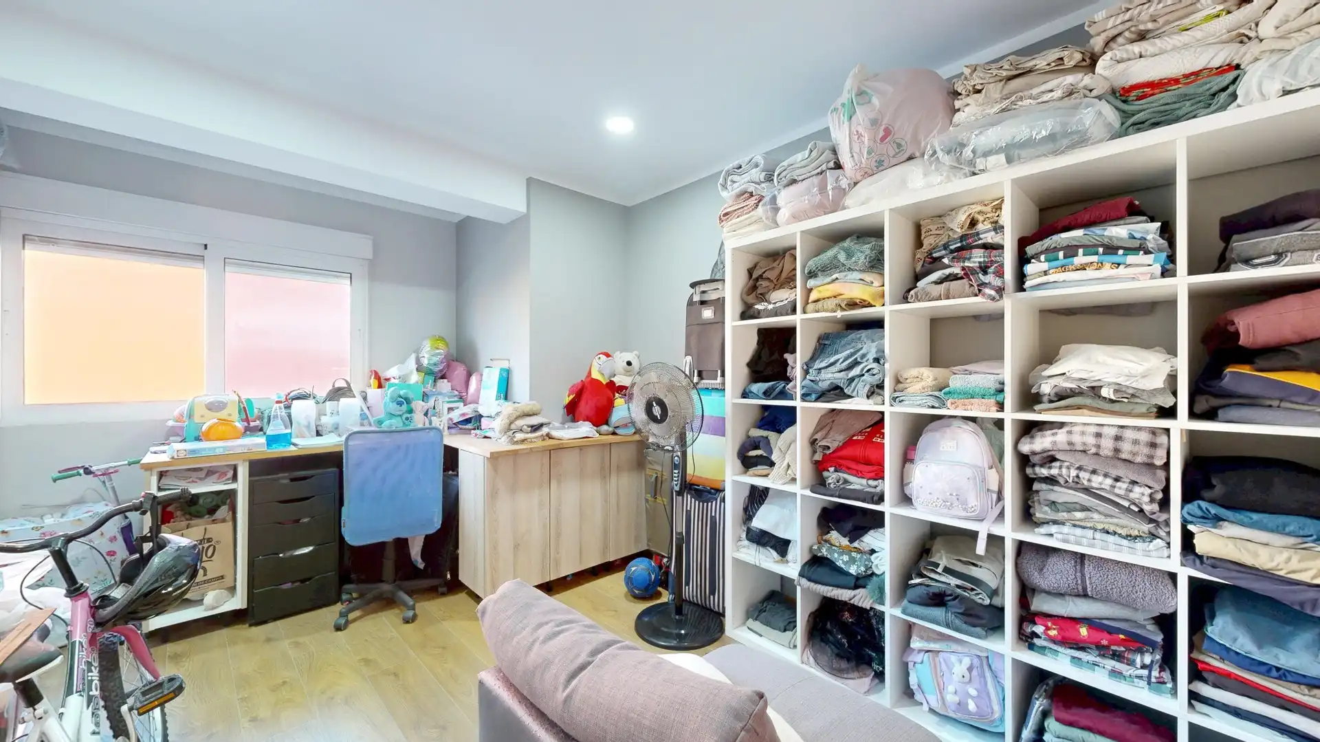 Flat for sale in Torrent  with Air Conditioner, Private garden and Balcony