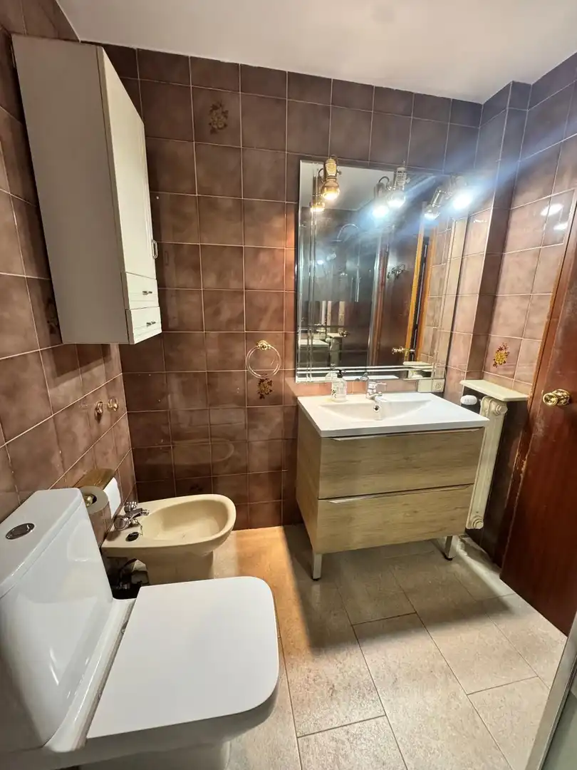 Baño de Apartamento en venta en  Logroño con Calefacción