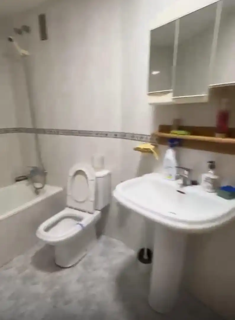 Badezimmer von Wohnungen zum Verkauf in Gandia