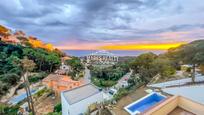 Vista exterior de Casa o xalet en venda en Lloret de Mar amb Piscina