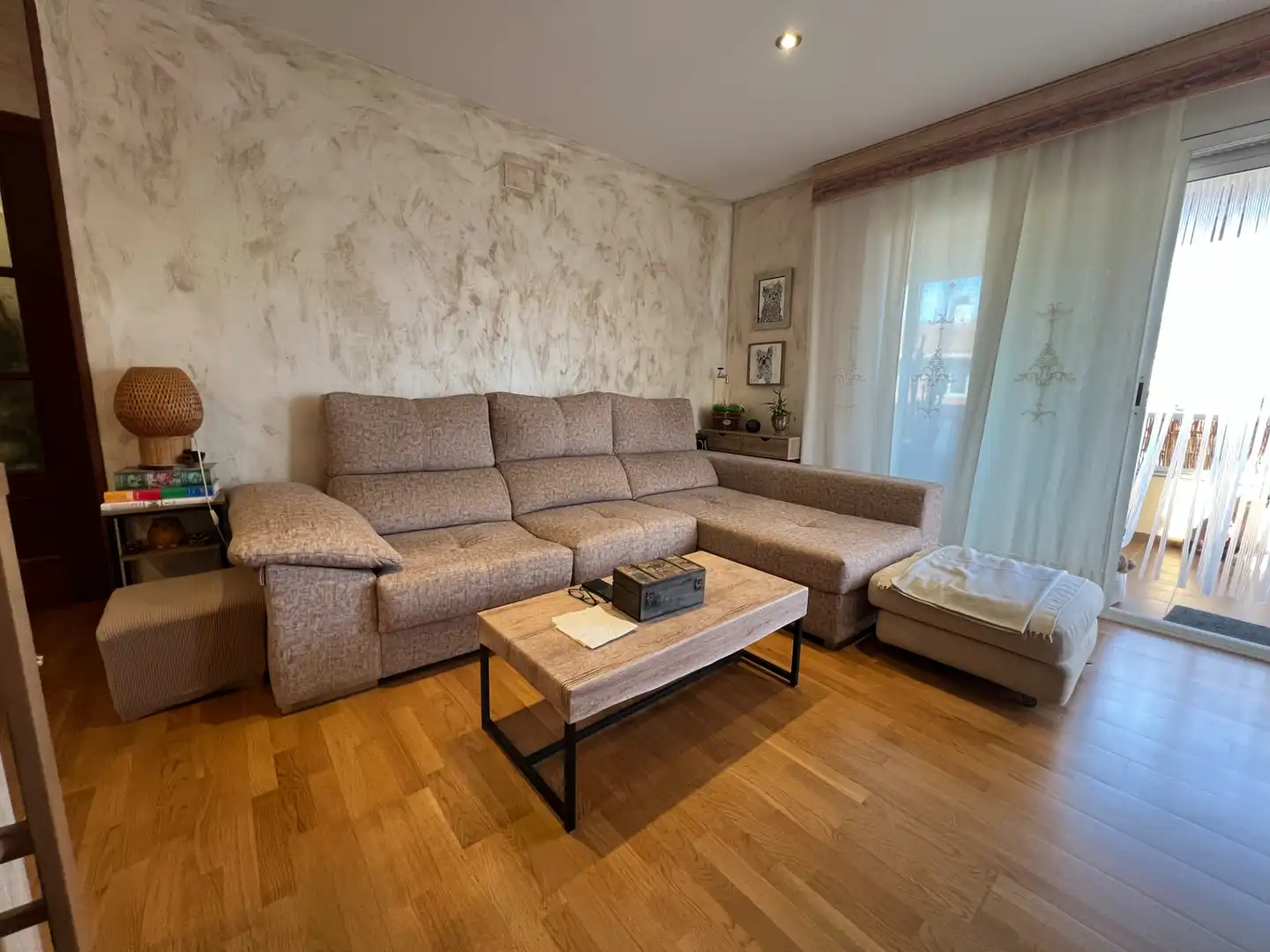 Sala de estar de Ático en venta en Salou con Aire acondicionado, Calefacción y Jardín privado