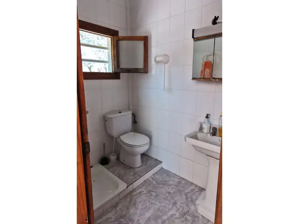 Bany de Casa o xalet en venda en Elche / Elx amb Jardí privat, Terrassa i Piscina
