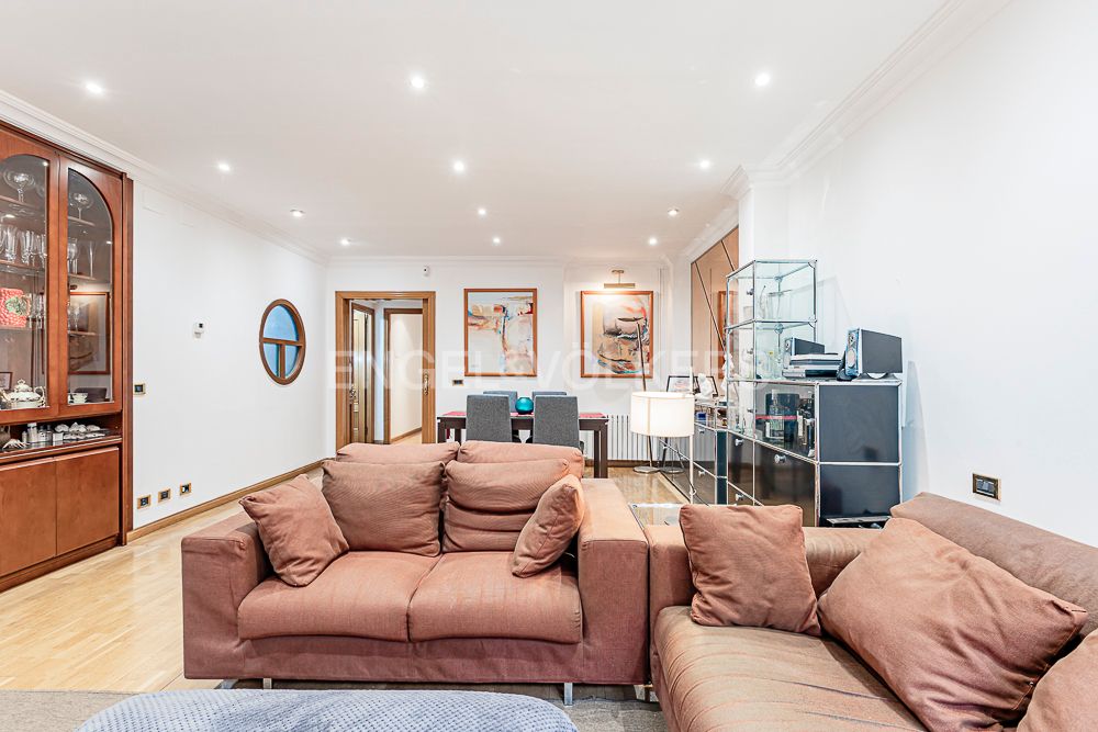 Living room of Apartment for sale in  Barcelona Capital  with Heating, Private garden and Balcony