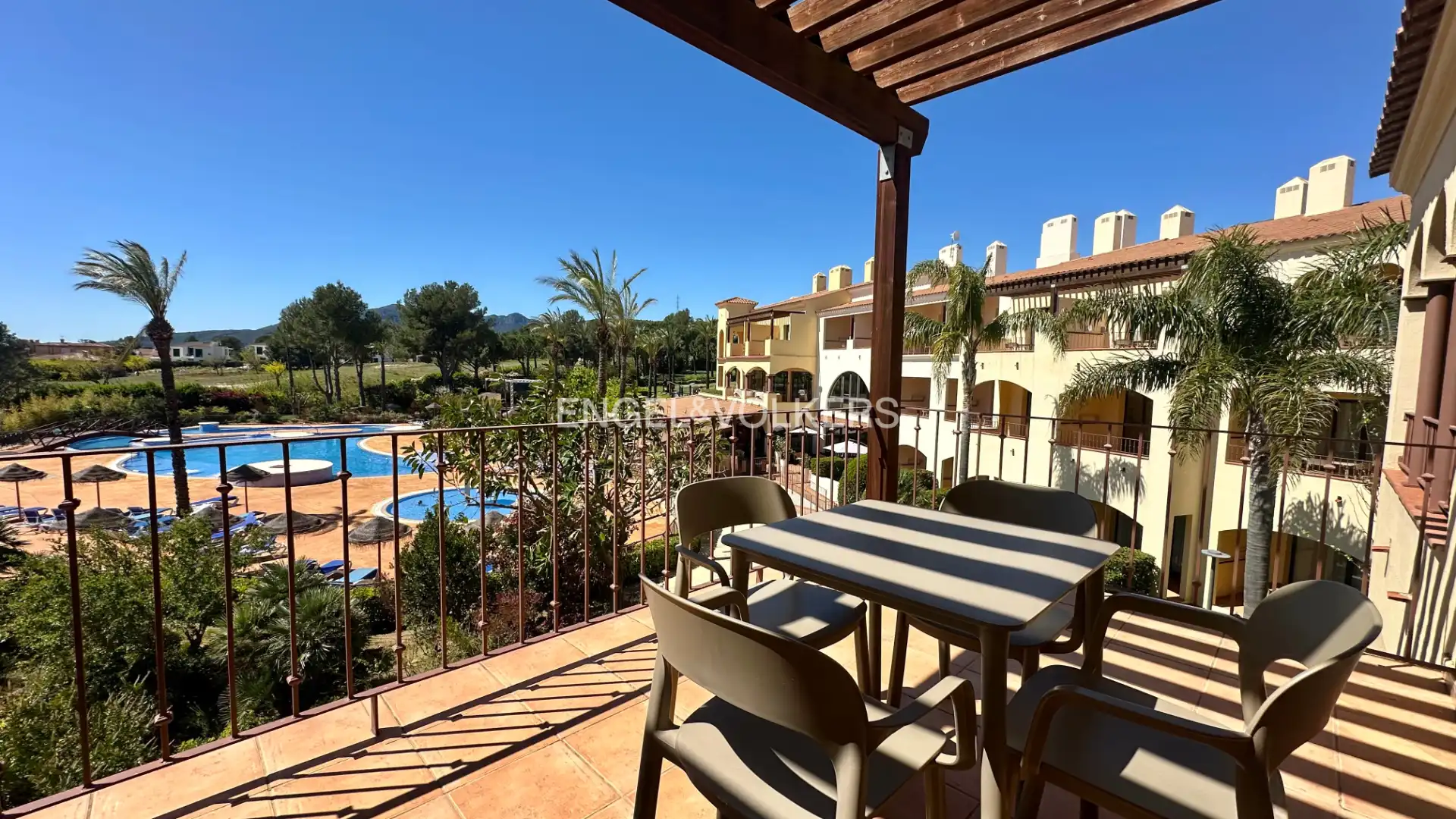 Terrasse von Wohnung zum Verkauf in Mont-roig del Camp mit Klimaanlage, Heizung und Terrasse