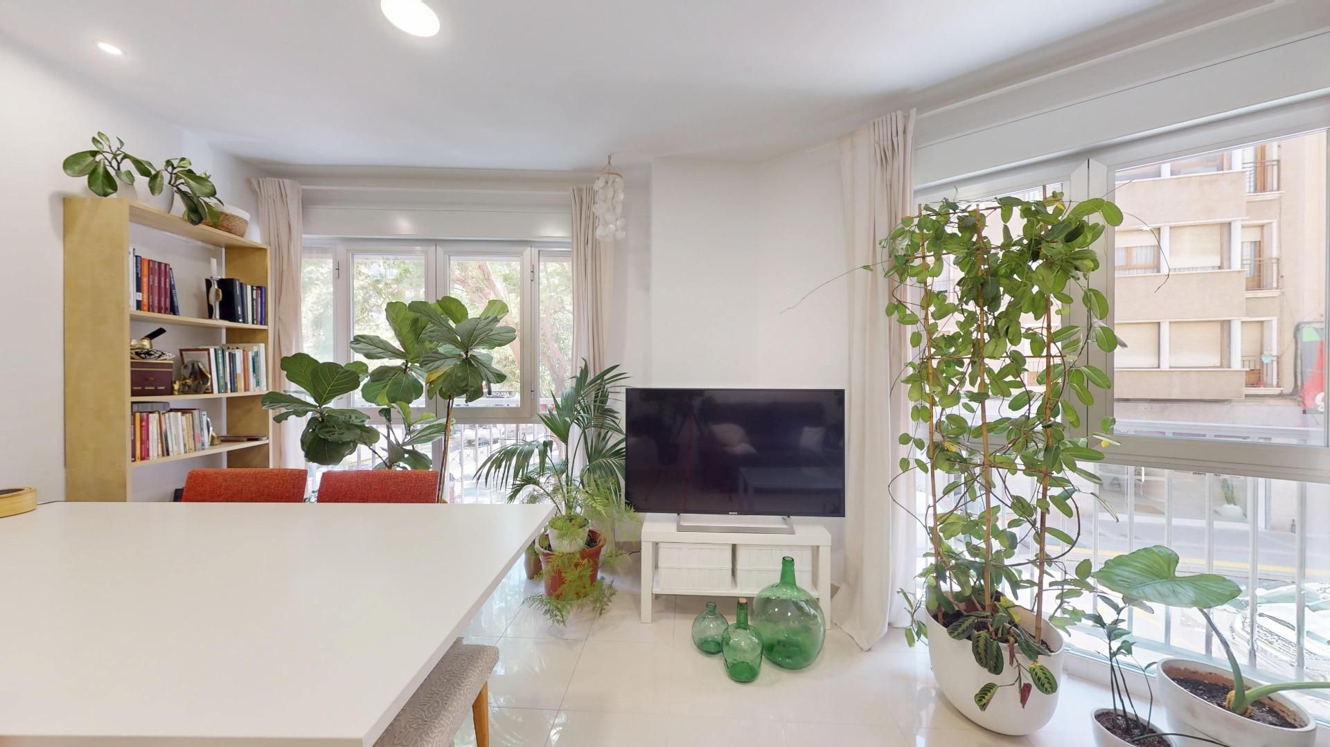 Living room of Flat for sale in Elche / Elx  with Air Conditioner and Heating