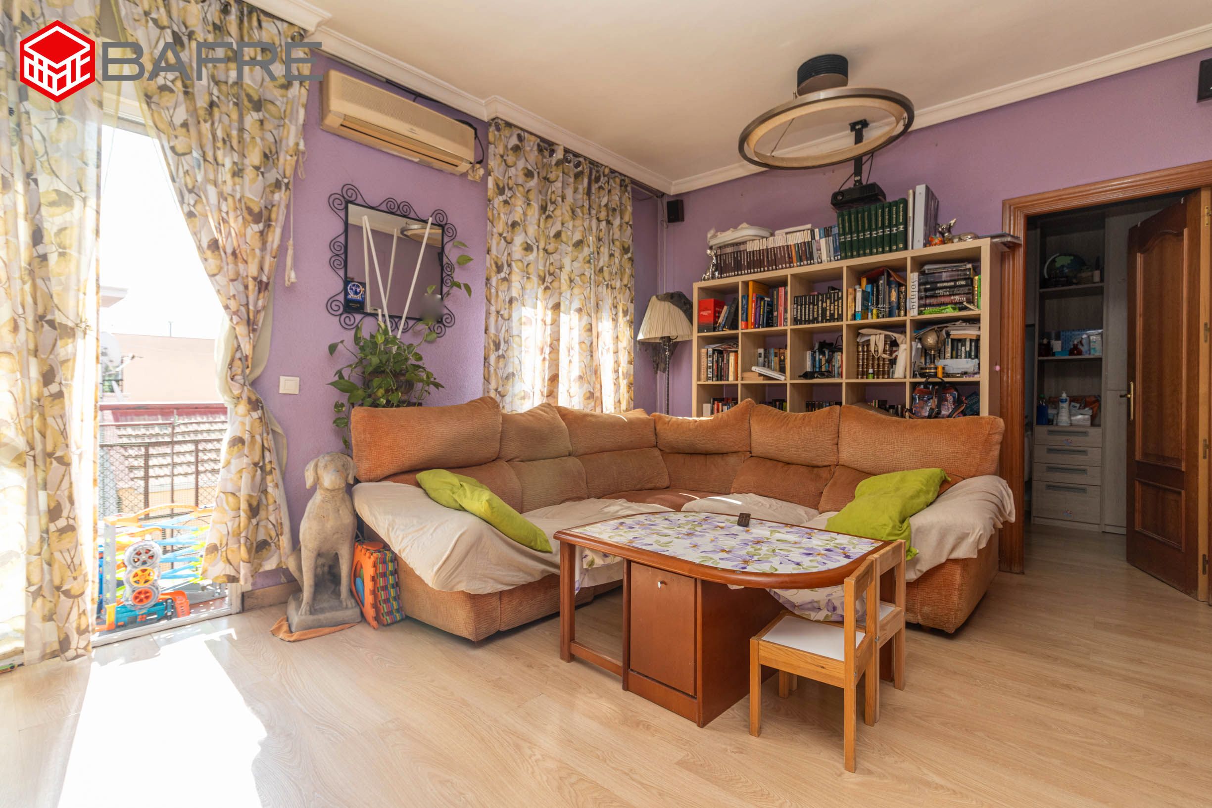 Living room of Flat for sale in  Madrid Capital  with Air Conditioner, Heating and Terrace