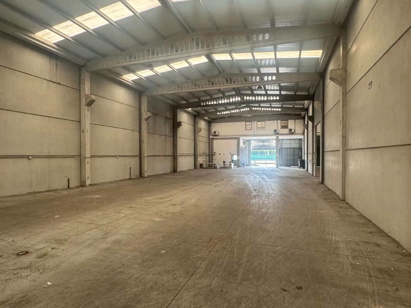 Fabrikhallen zur Miete in San Cibrao das Viñas