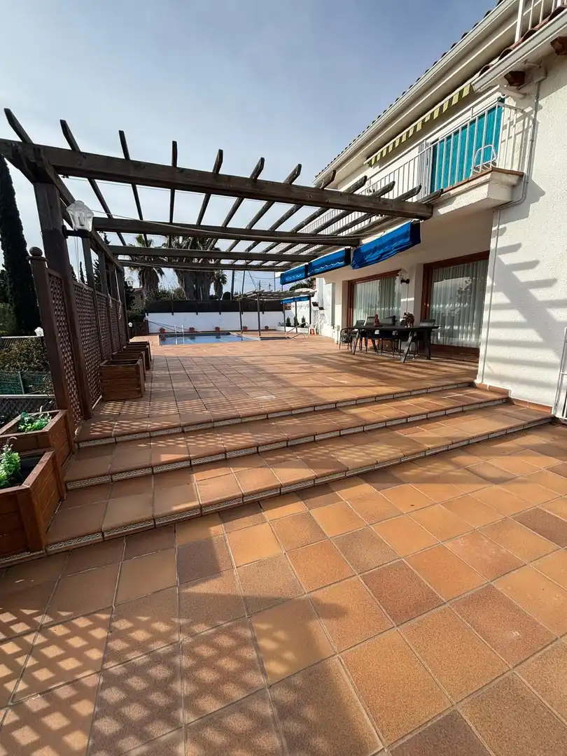 Terrace of Houses for sale in Santa Susanna  with Air Conditioner, Private garden and Terrace