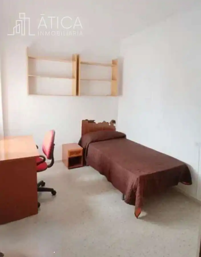 Schlafzimmer von Wohnung zur Miete in Salamanca mit Heizung, Terrasse und Möbliert