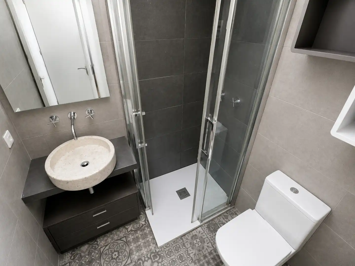 Baño de Dúplex en venta en Madrid con Aire acondicionado, Calefacción y Jardín privado