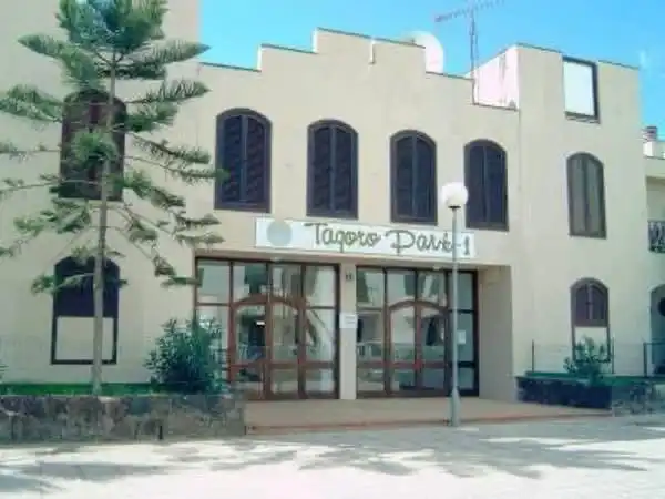 Dúplex en venta en Arona con Aire acondicionado, Terraza y Amueblado