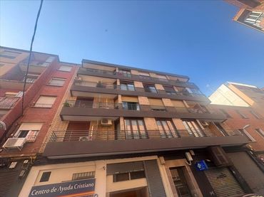 Piso en venta en Conde De La Viñaza