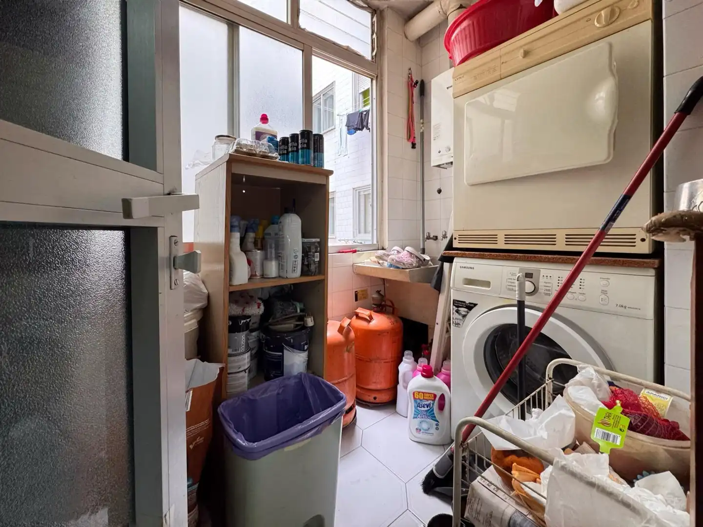Piso en venta en Pontevedra Capital  con Calefacción y Trastero