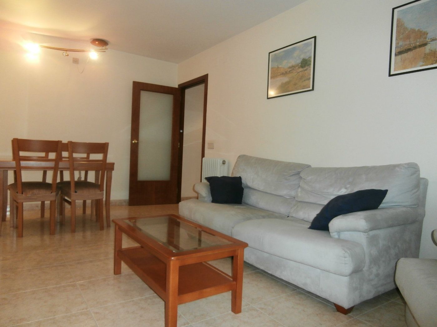 Piso de alquiler en Carrer Castell de Requesens, Eixample Sud – Migdia