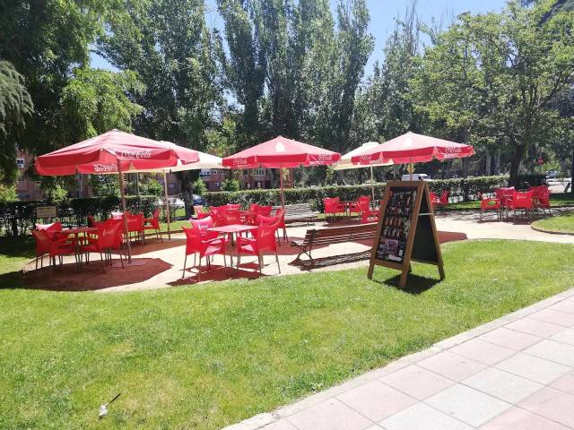 Local comercial en Alquiler en Ciudad 70