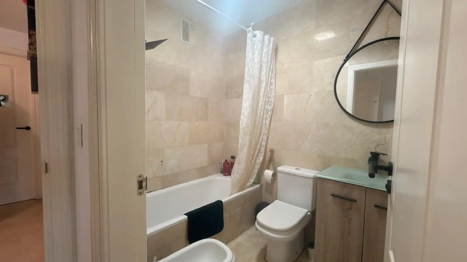 Baño de Apartamento en venta en Mijas con Jardín privado, Trastero y Piscina comunitaria