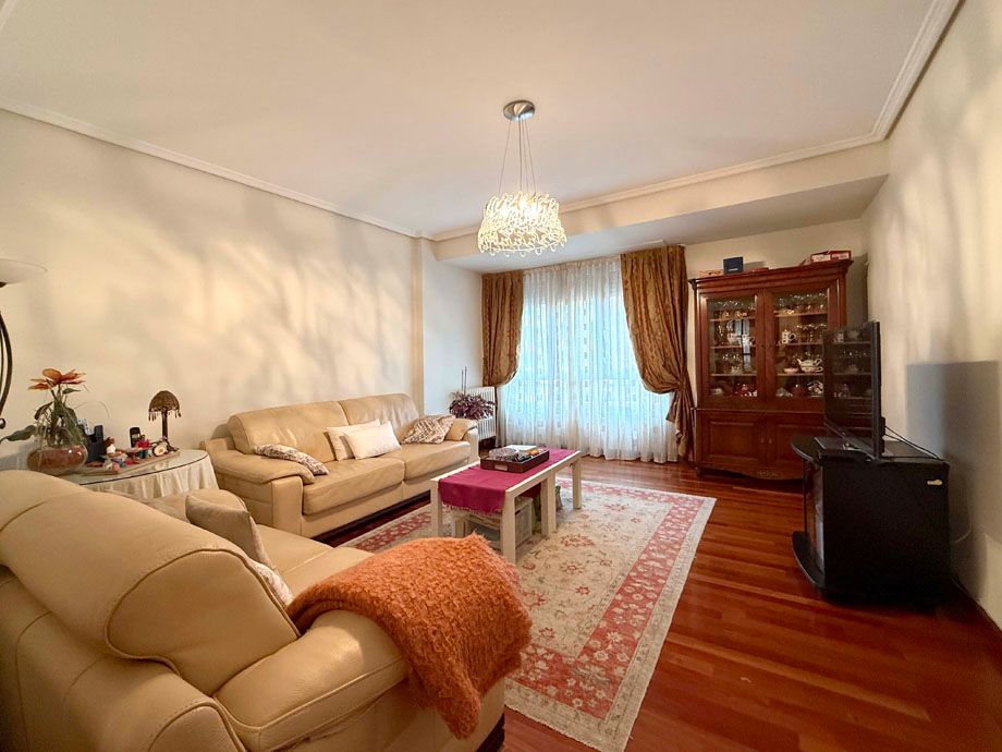 Living room of Flat for sale in Vitoria - Gasteiz  with Heating and Storage room