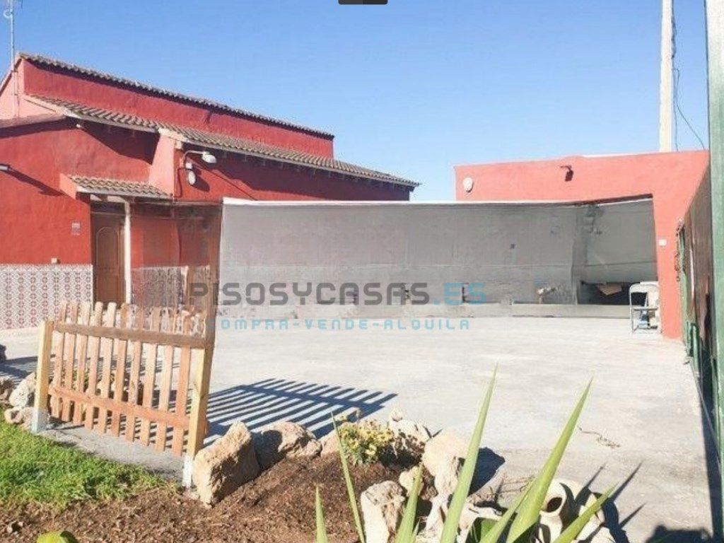 House or chalet for sale in Camí de la Sèquia del Rei, Urbanizaciones