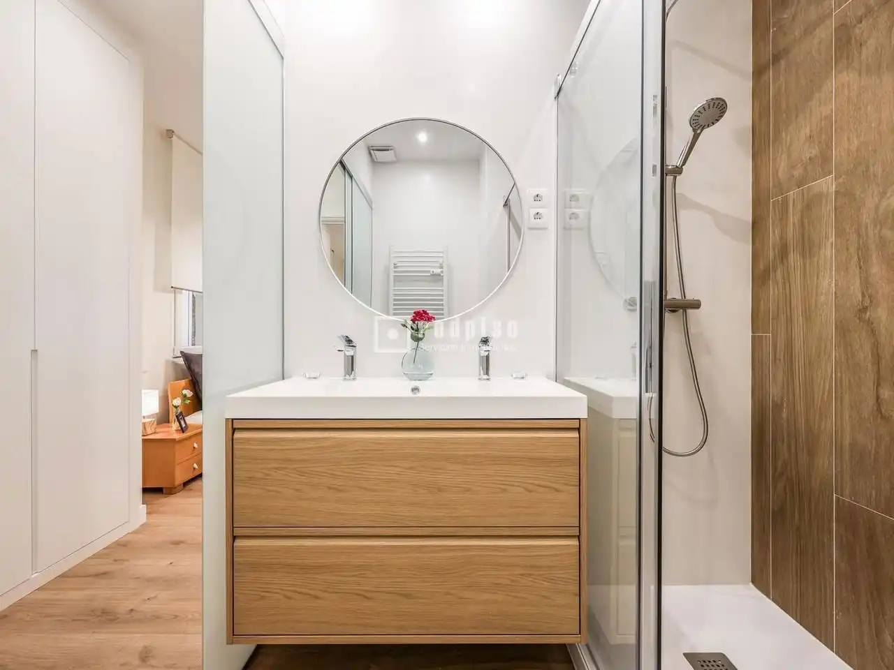 Bathroom of Flat for sale in Madrid  with Air Conditioner, Heating and Terrace