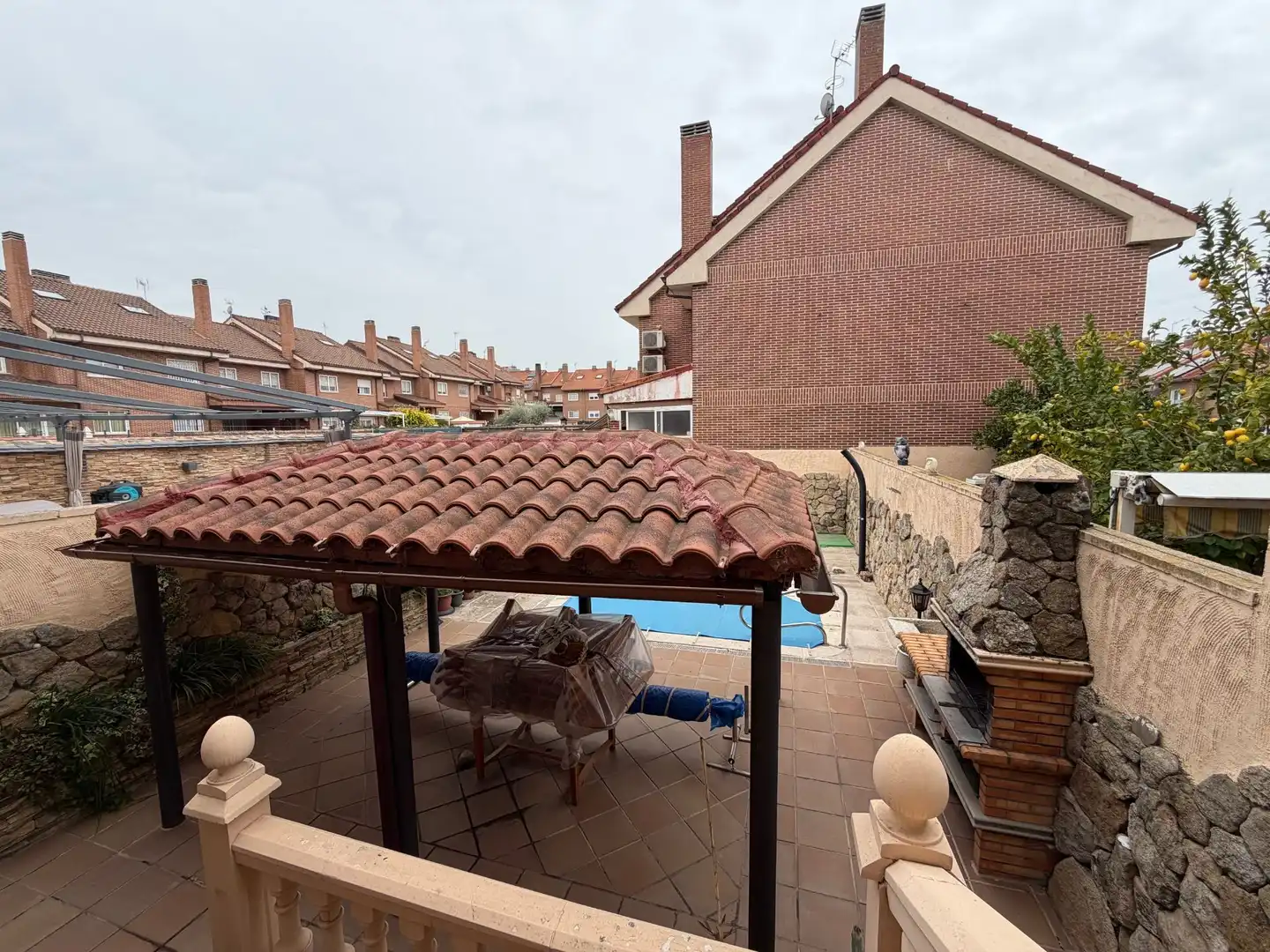 Terraza de Casa adosada en venta en Fuenlabrada con Aire acondicionado, Calefacción y Trastero