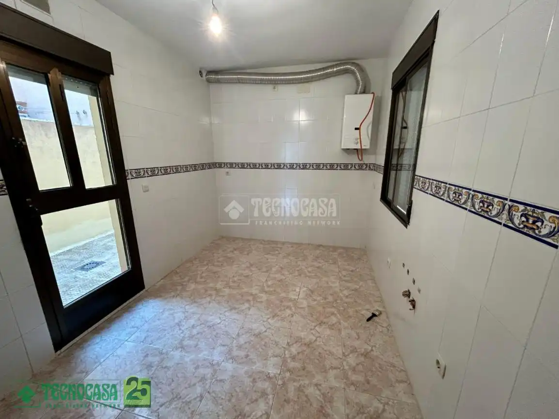 Casa adosada en venda a C. Cela, Huerta de Valdecarábanos
