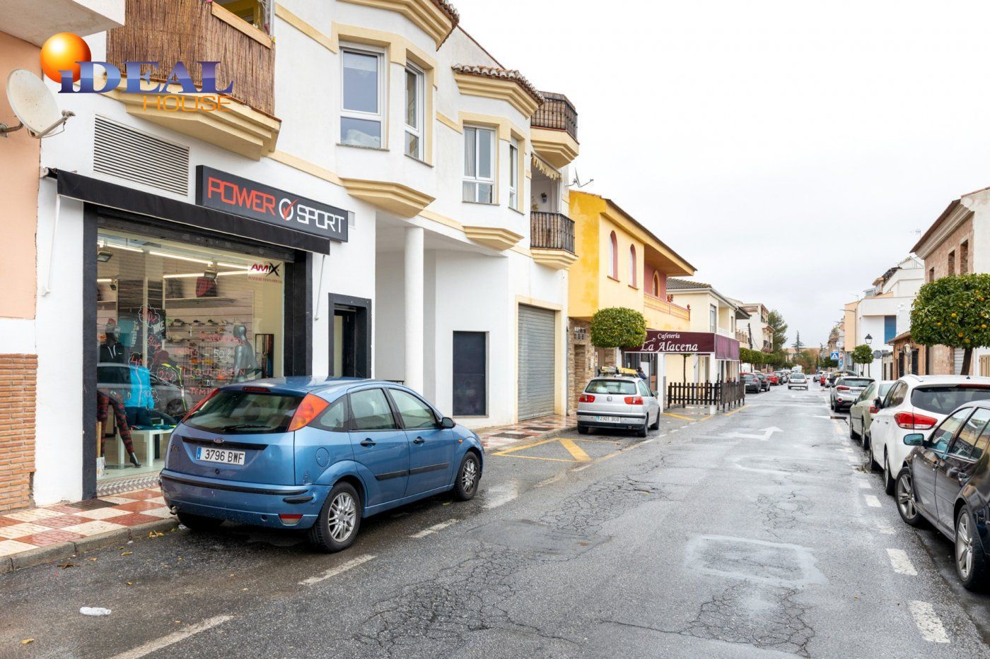 Premises for sale in Parque de la Ermita