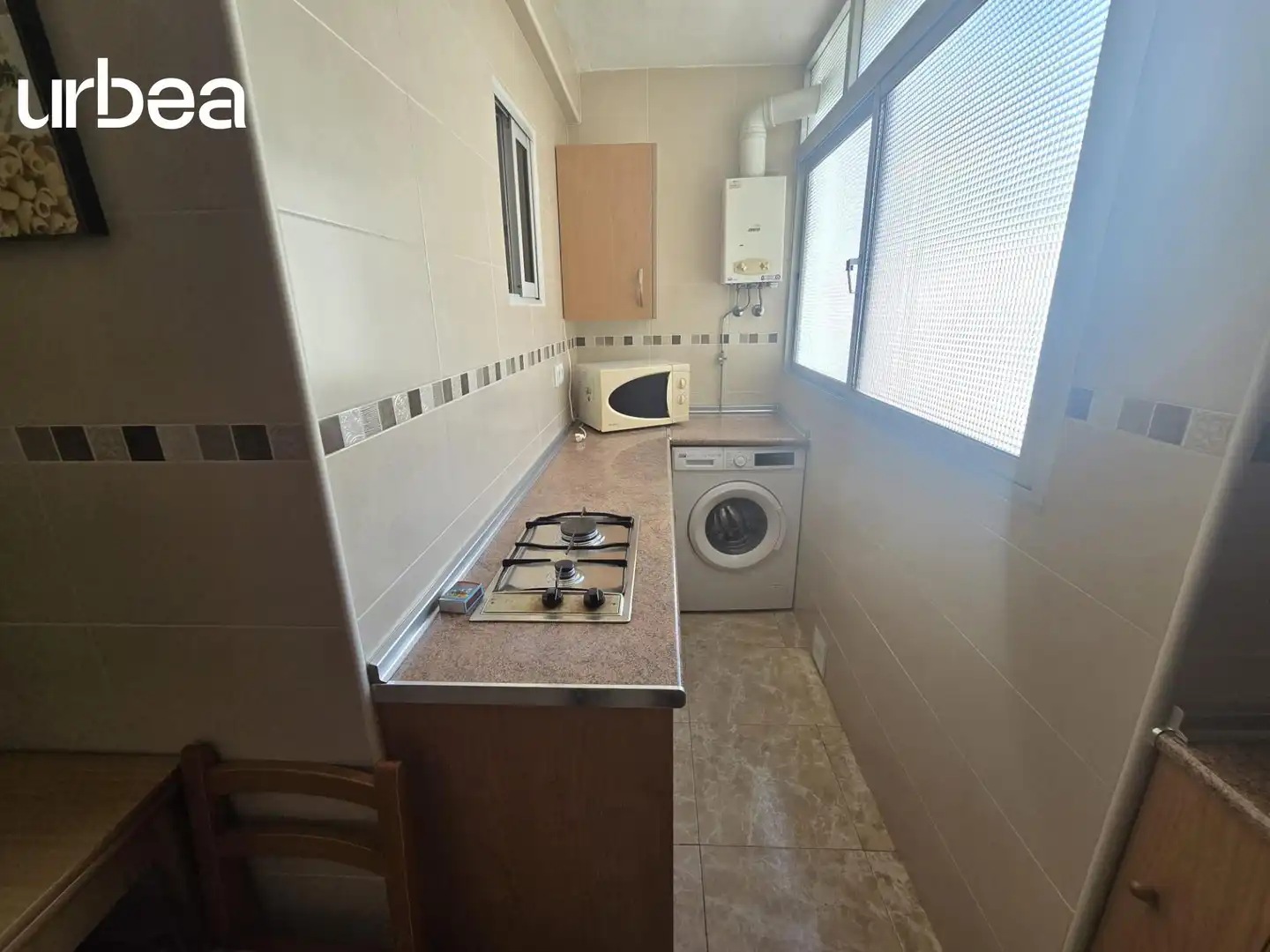 Cuina de Pis de lloguer en Málaga amb Aire condicionat, Calefacció i Terrassa