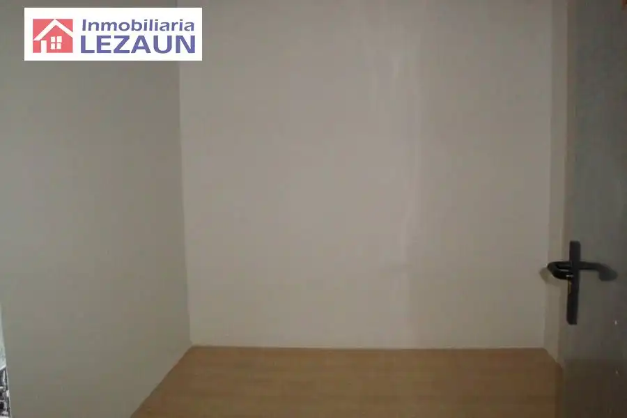 Habitación de Apartamento en venta en Peralta / Azkoien con Aire acondicionado, Terraza y Trastero