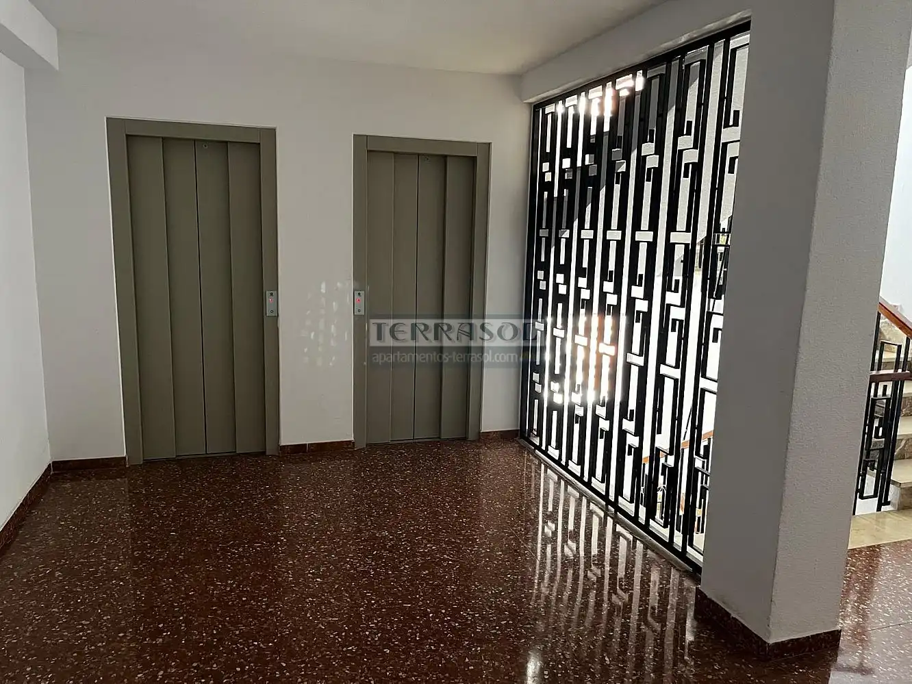 Apartamento con piscina en venta en Torre del Mar, imagen 4