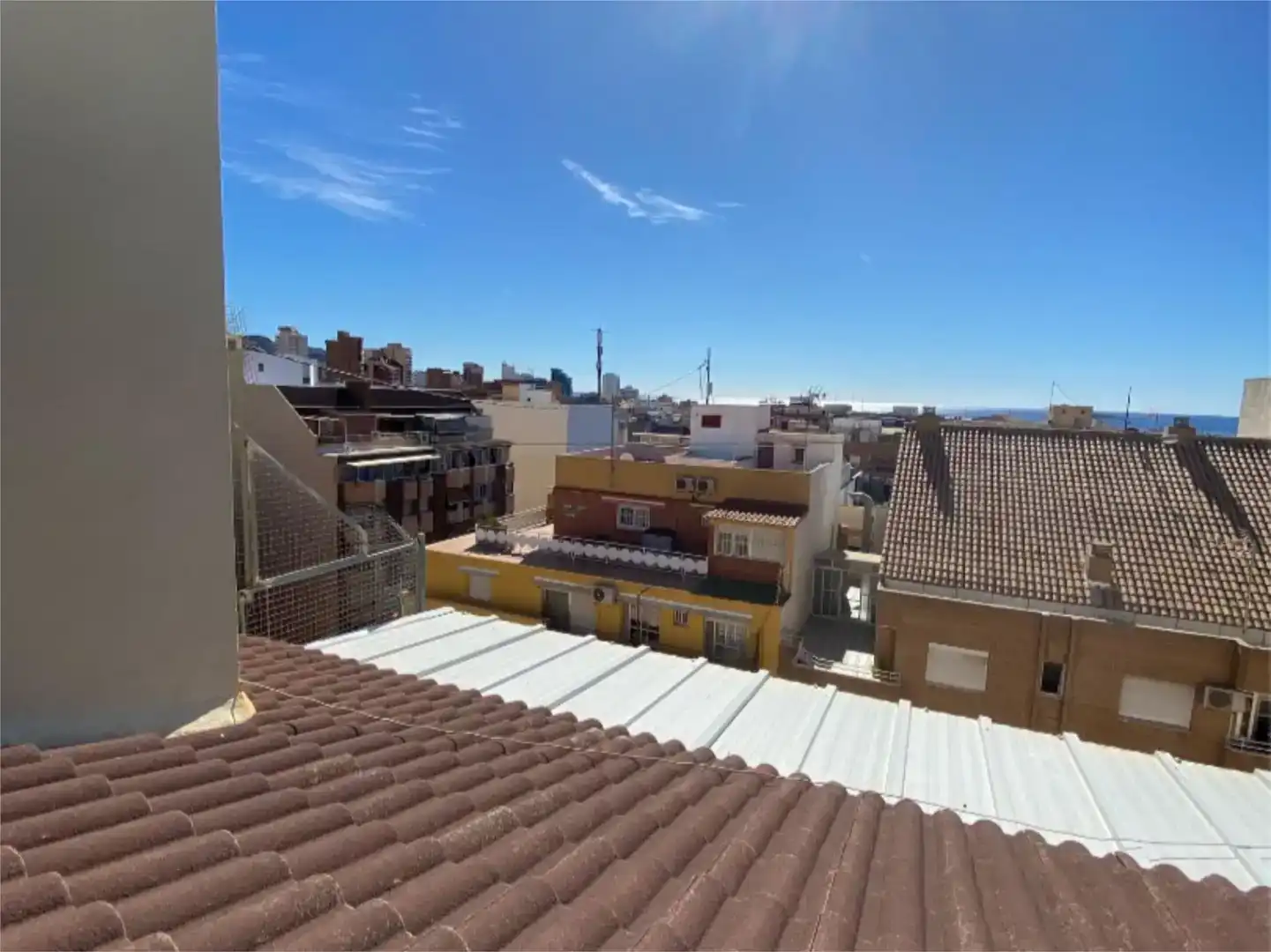 Außenansicht von Maisonette zum Verkauf in Benidorm mit Klimaanlage und Balkon