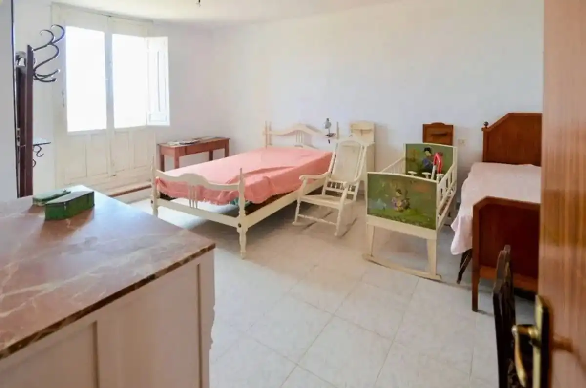 Dormitori de Casa o xalet en venda en Orihuela amb Terrassa i Balcó