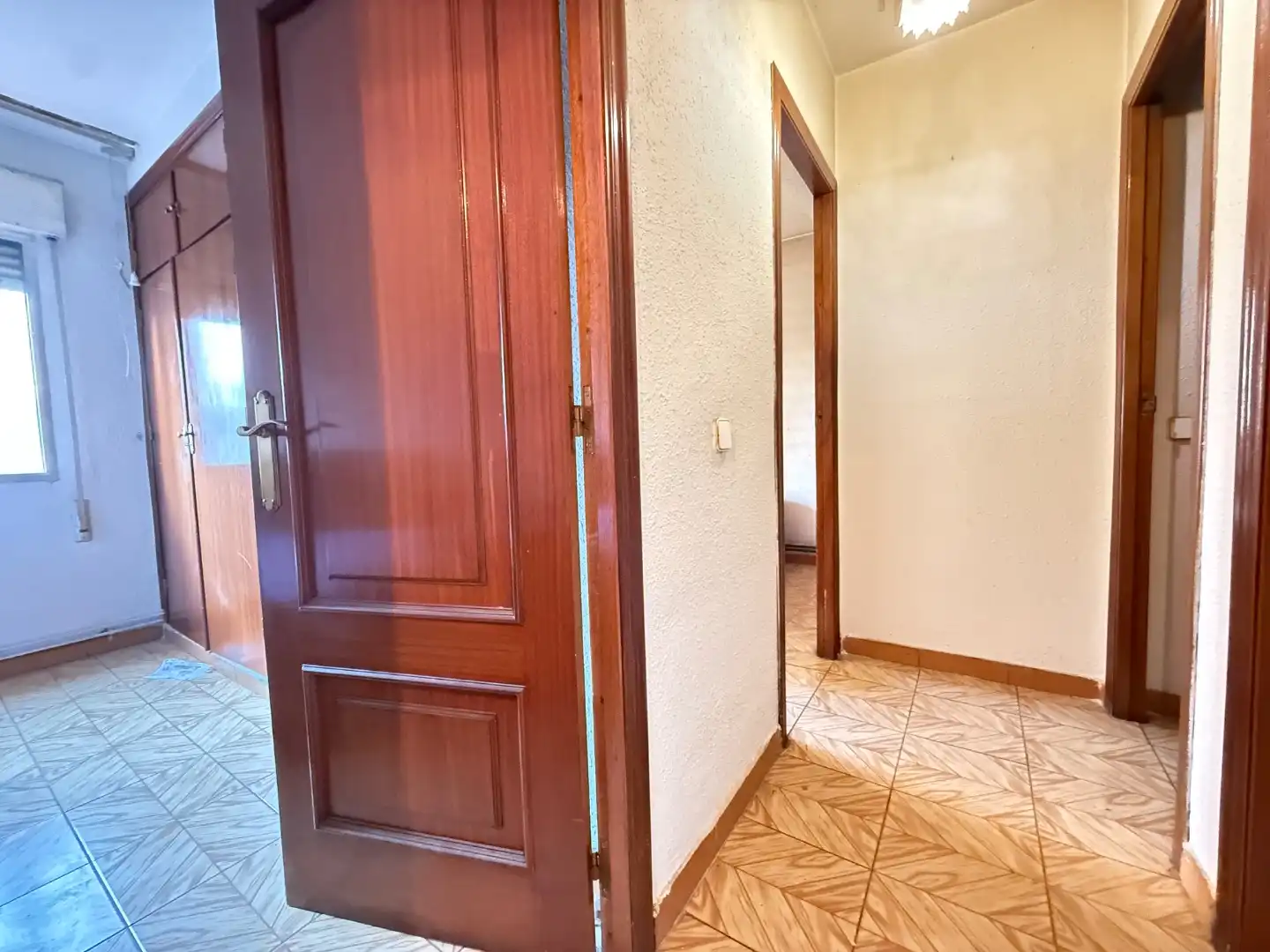 Flat for sale in  Madrid Capital  with Air Conditioner and Terrace