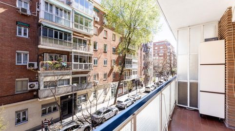 Foto 3 de Piso en venta en Vallehermoso, Madrid Capital