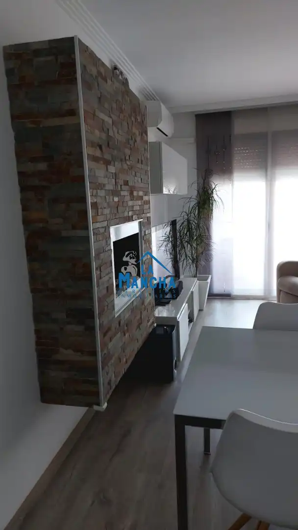 Wohnzimmer von Wohnung zum Verkauf in  Albacete Capital mit Klimaanlage, Heizung und Balkon