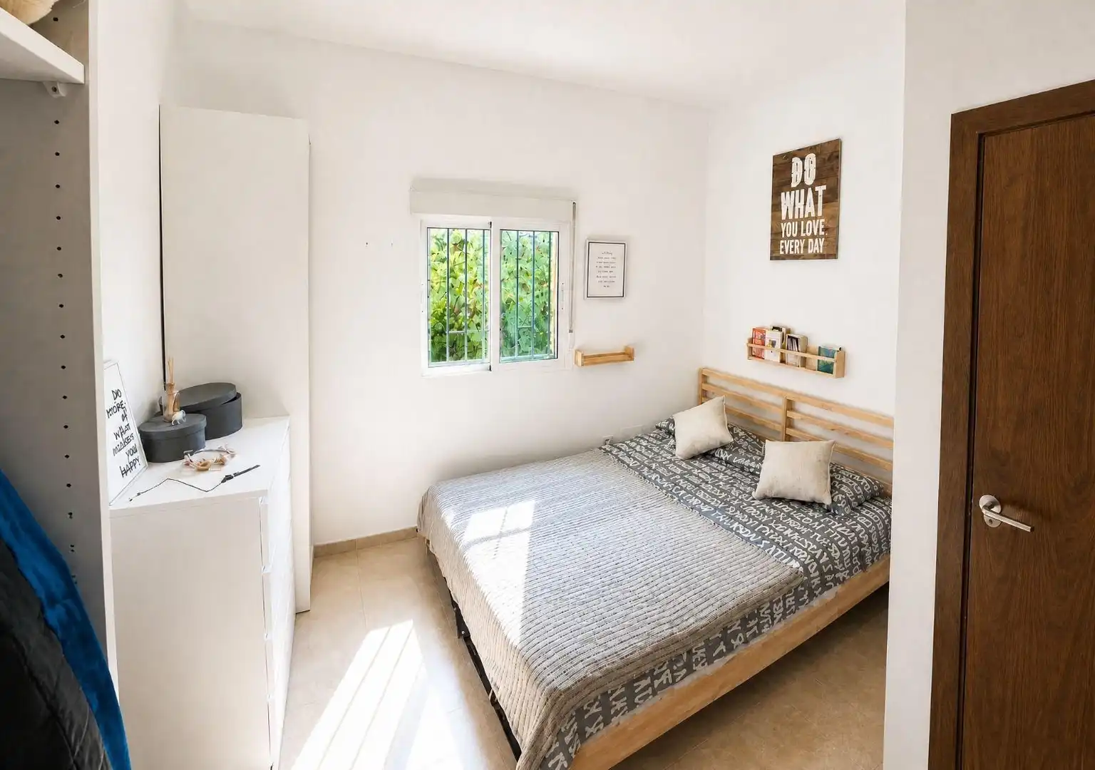 Habitación de Casa o chalet en venta en Tarifa con Calefacción y Terraza