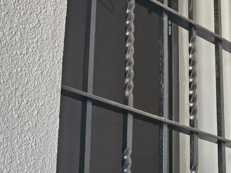 Vista exterior de Trastero en venta en Sevilla