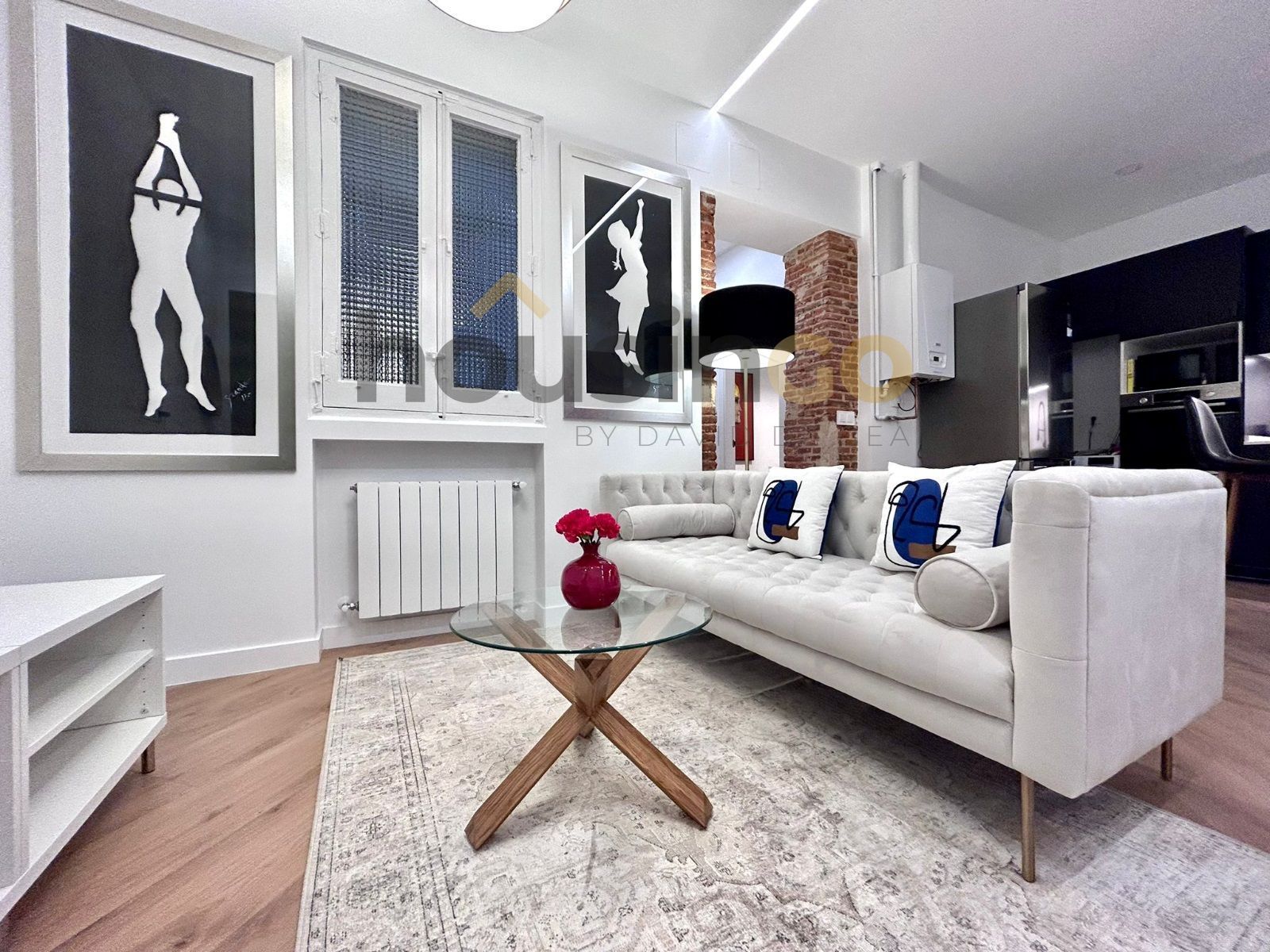 Living room of Flat for sale in  Madrid Capital  with Heating, Parquet flooring and Oven