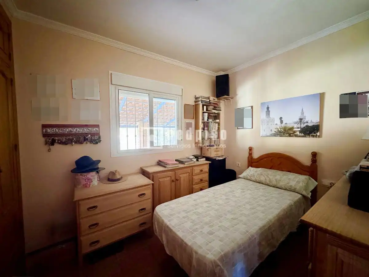 Habitación de Casa o chalet en venta en Málaga con Aire acondicionado, Jardín privado y Piscina
