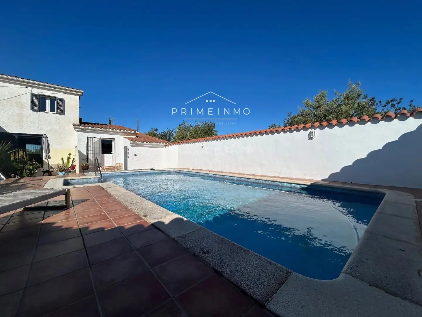 Piscina de Finca rústica en venda en L'Ampolla amb Terrassa, Traster i Piscina
